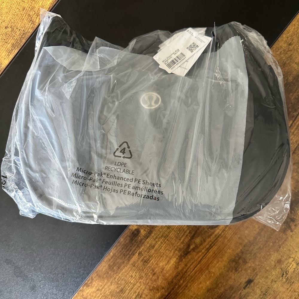 lululemon mini shoulder bag